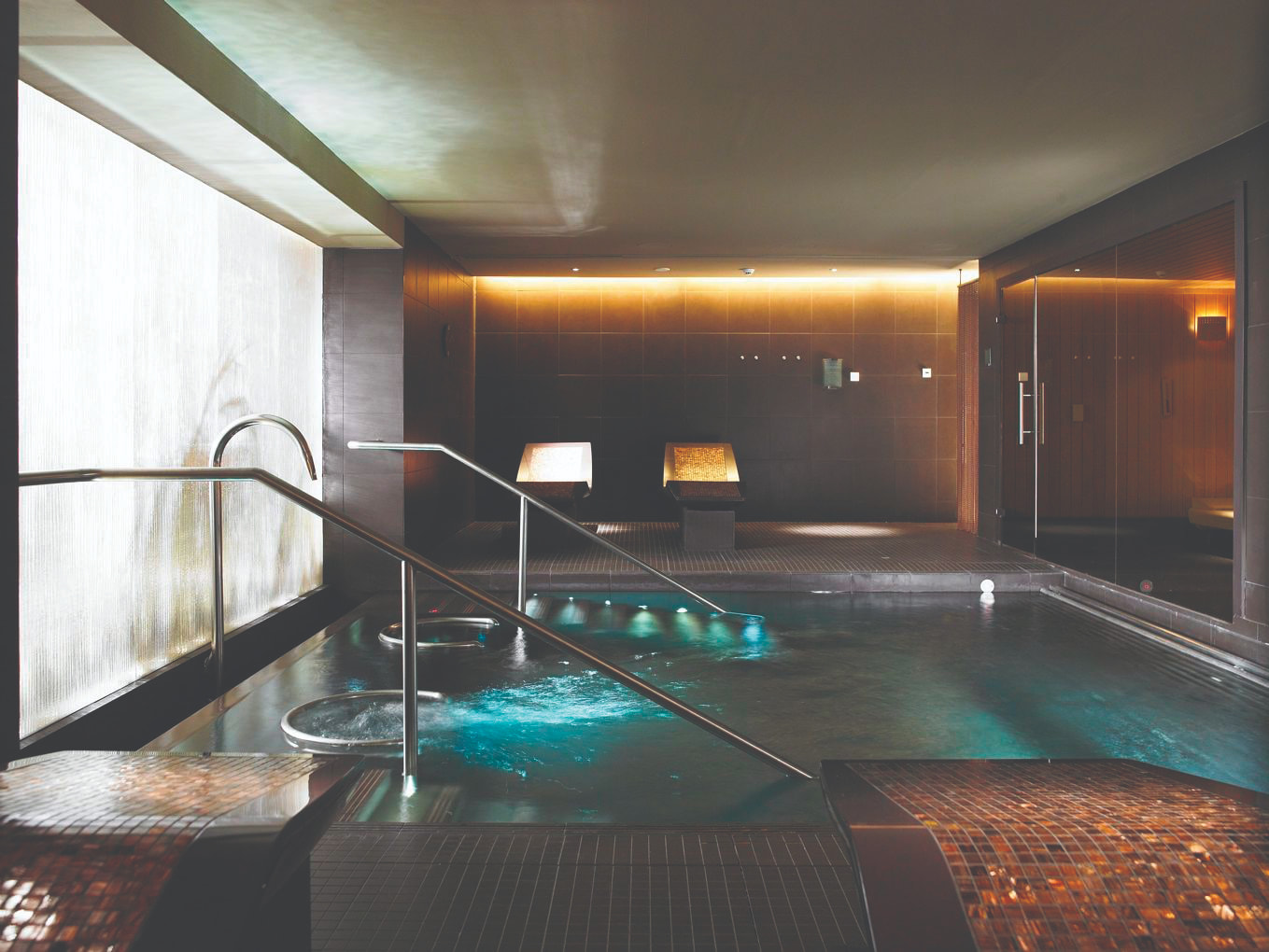 An indoor jacuzzi with spa facilities